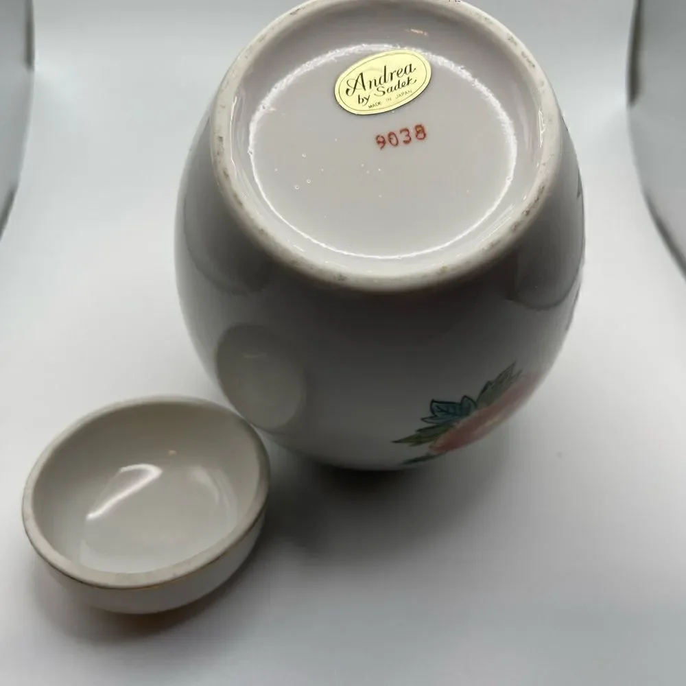 Andrea by Sadek vintage ginger jar floral